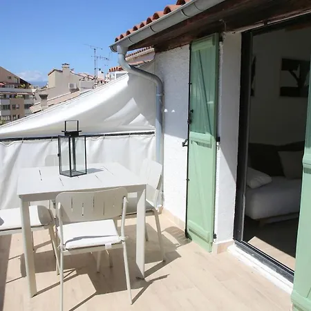 3p Avec Terrasse Dans La Vieille * 앙티브